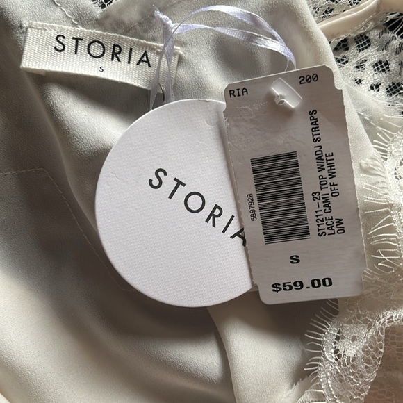 Gorgeous Lace camisole top - Picture 5 of 7